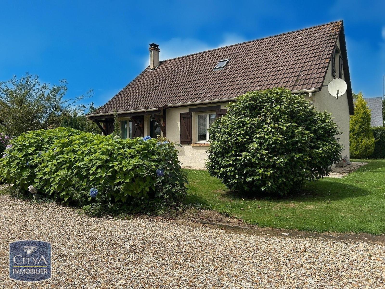 Maison à vendre &bull; 4 pièces &bull; 3 chambres &bull; 107.8m² &bull; Néville Néville