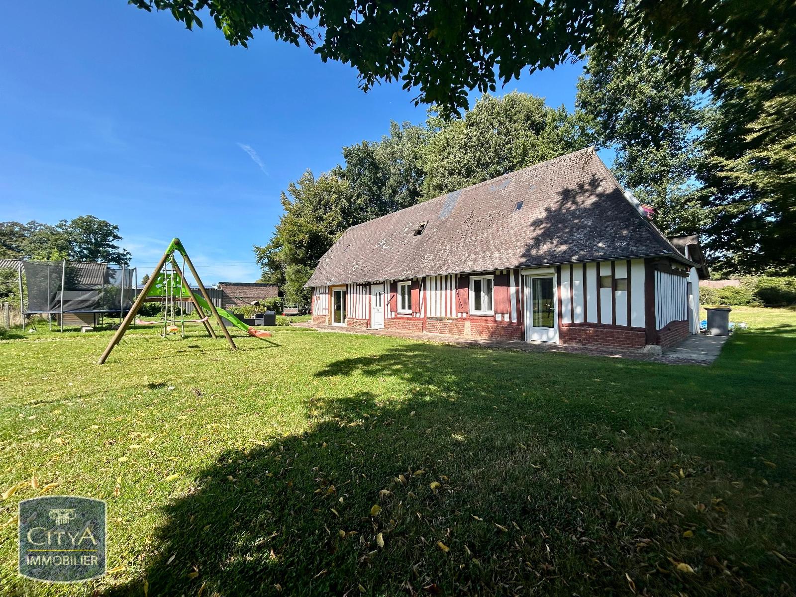 Maison à vendre &bull; 5 pièces &bull; 3 chambres &bull; 120.0m² &bull; Greuville Greuville